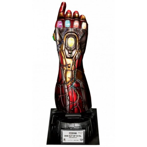 Réplica beast kingdom marvel avengers endgame iron man nano guantelete